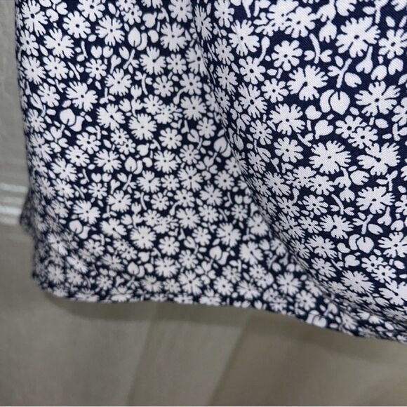 Cynthia Rowley 3X Navy White Ditsy Floral V-Neck Button Front Tunic - Picture 10 of 14